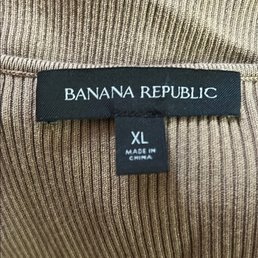 Women's Tan Ribbed Tank Top - Picture 3 of 4
